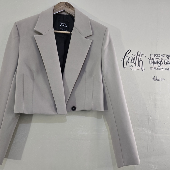Zara Cropped Blazer Jacket - Picture 2 of 7
